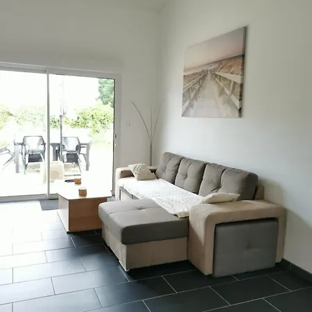 Holiday home De La Gache Saint-Christoly-de-Blaye